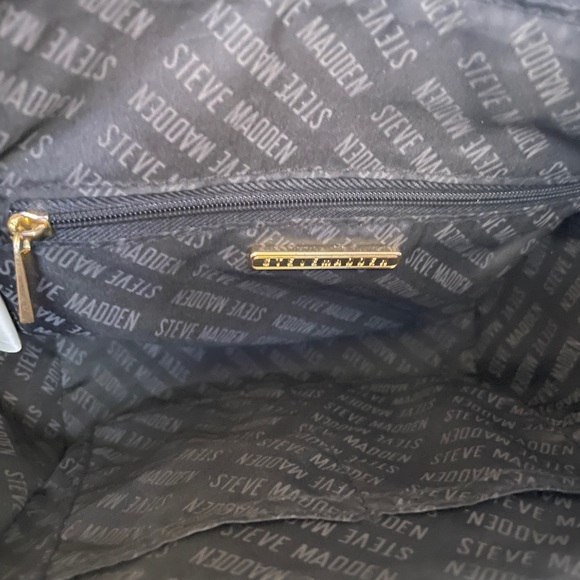 Steve Madden crossbody bag - Picture 8 of 13